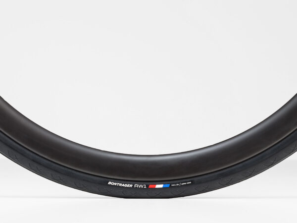 Opona Bontrager AW1 Hard-Case Lite 700 x 28c