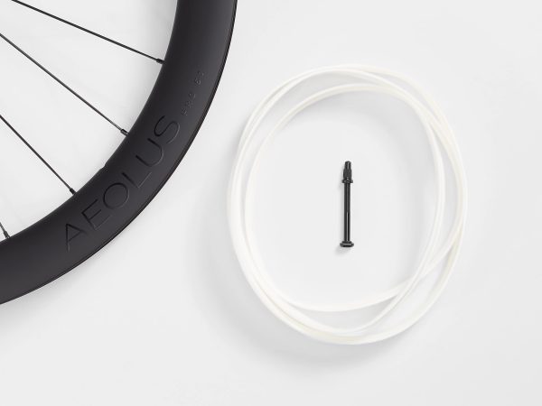 Koło przednie Bontrager Aeolus Pro 51 Disc TLR 12T