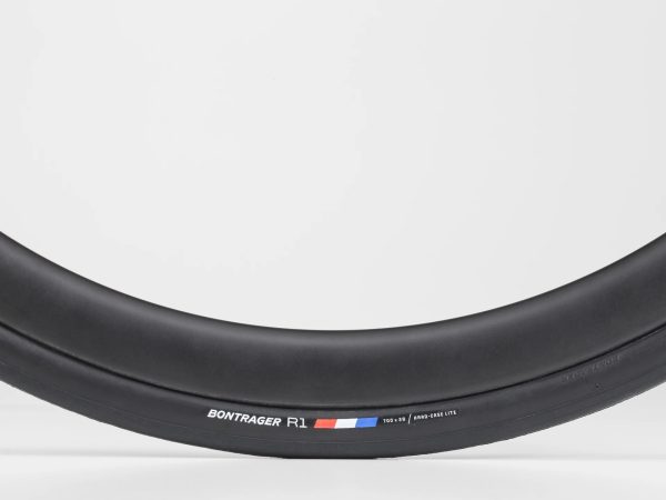Opona Bontrager R1 Hard-Case 700×25