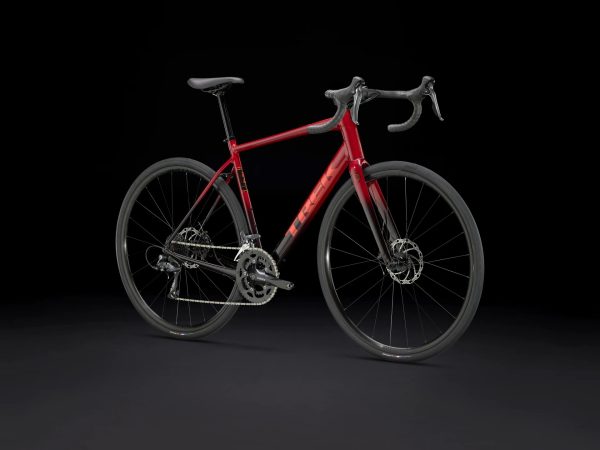 Rower TREK Domane AL 2 58 Crimson to Dark Carmine