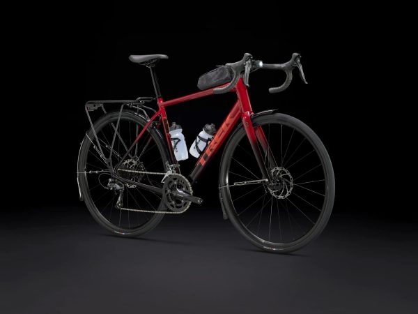 Rower TREK Domane AL 2 58 Crimson to Dark Carmine