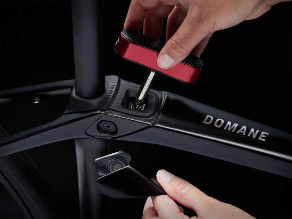Rower TREK Domane SL 6 58 Gen 4 Satin Trek/Black