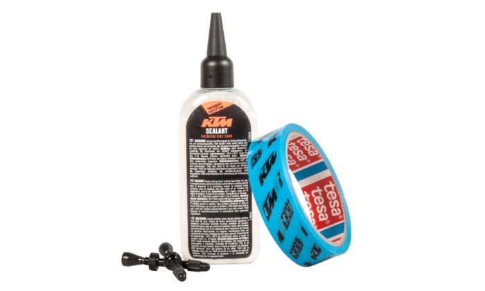 Zestaw KTM Tubless Rimtape 25 mm+zaworki+płyn